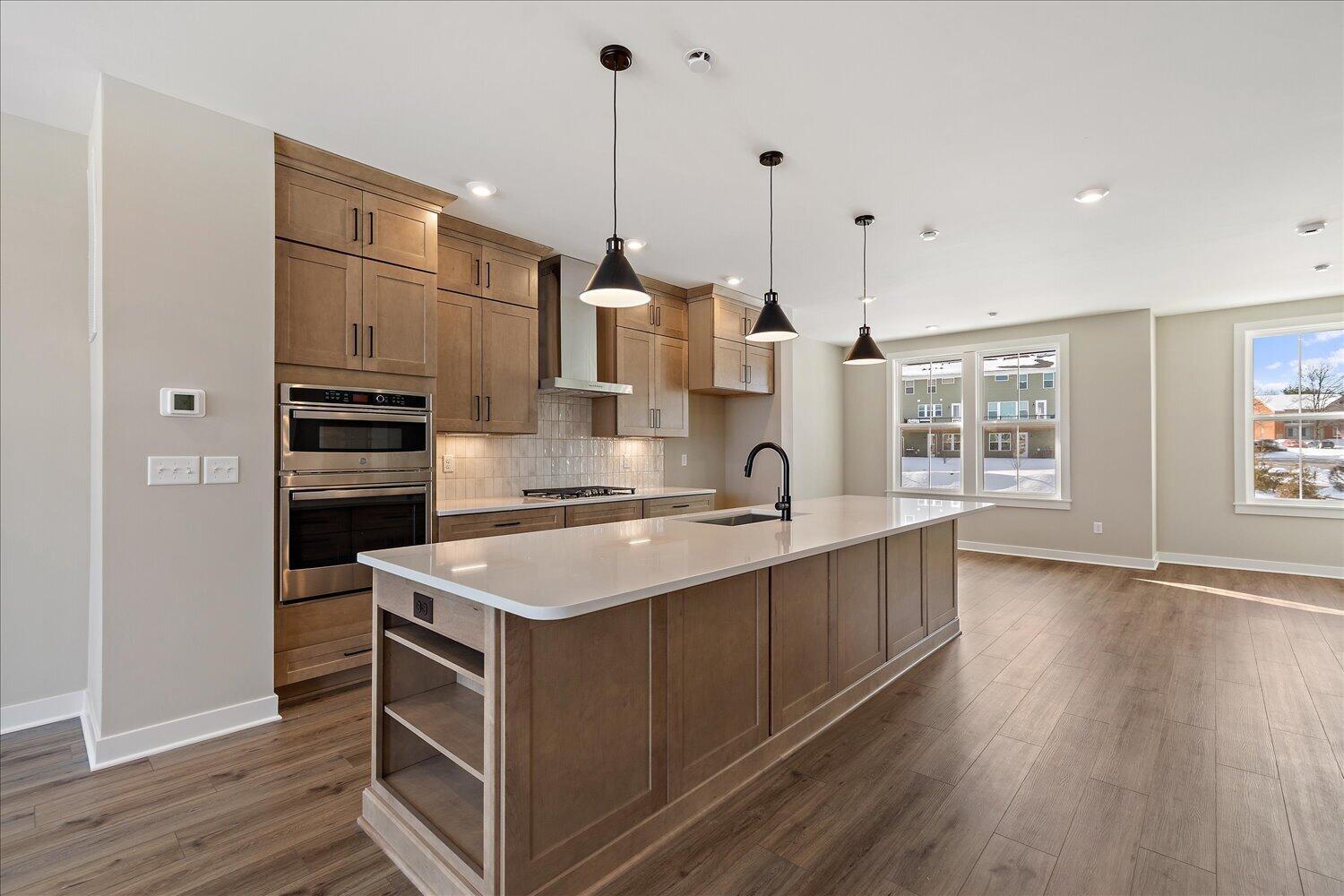 02-Kitchen