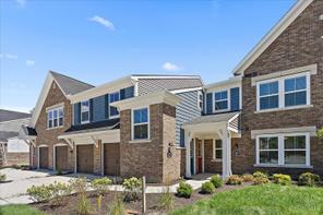 5890 Parkview Lane Unit 302 (Wexner - C)
