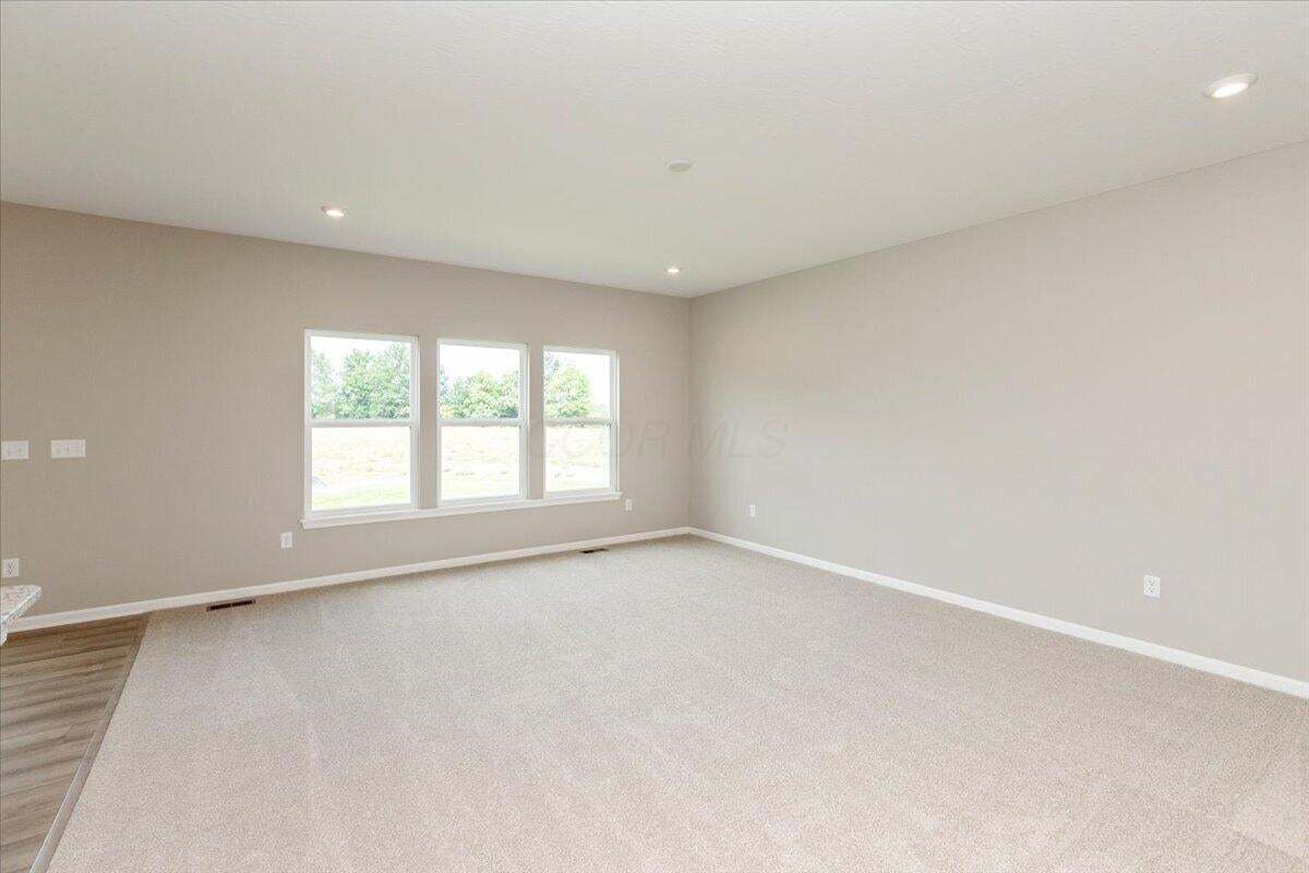 10-Living Room