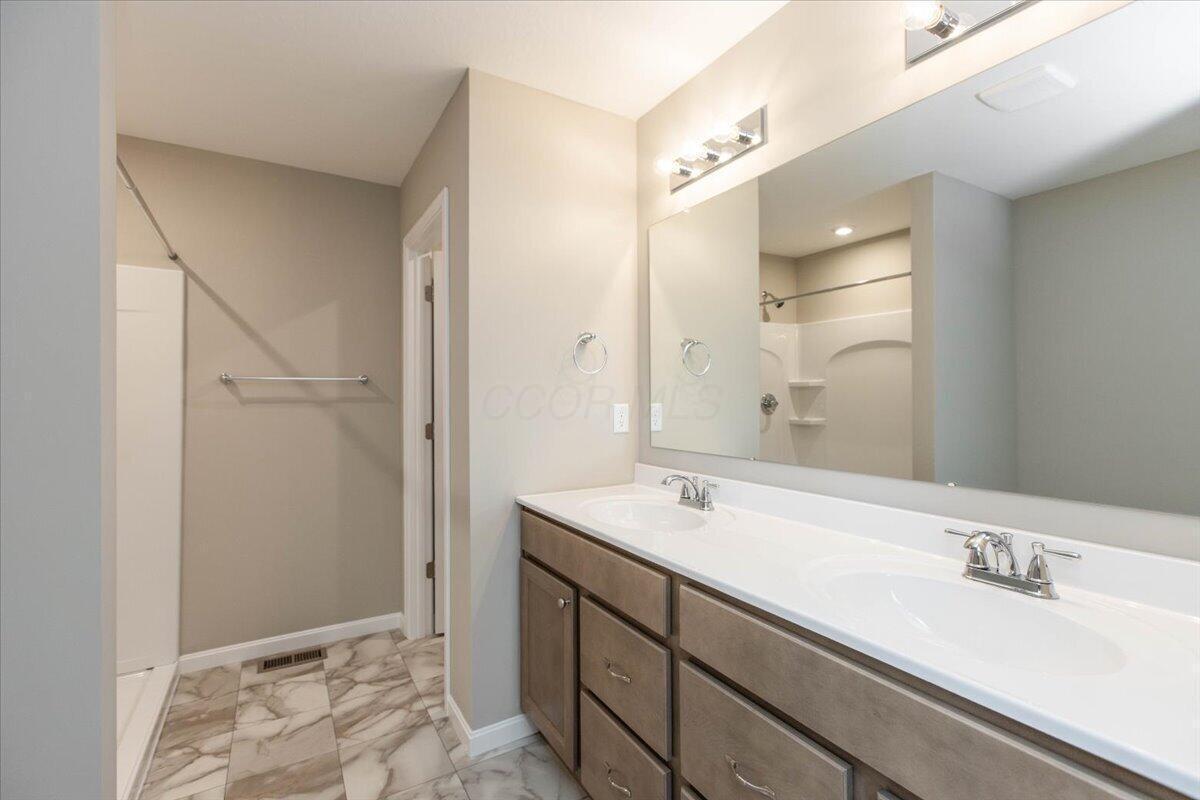 25-Primary Bath