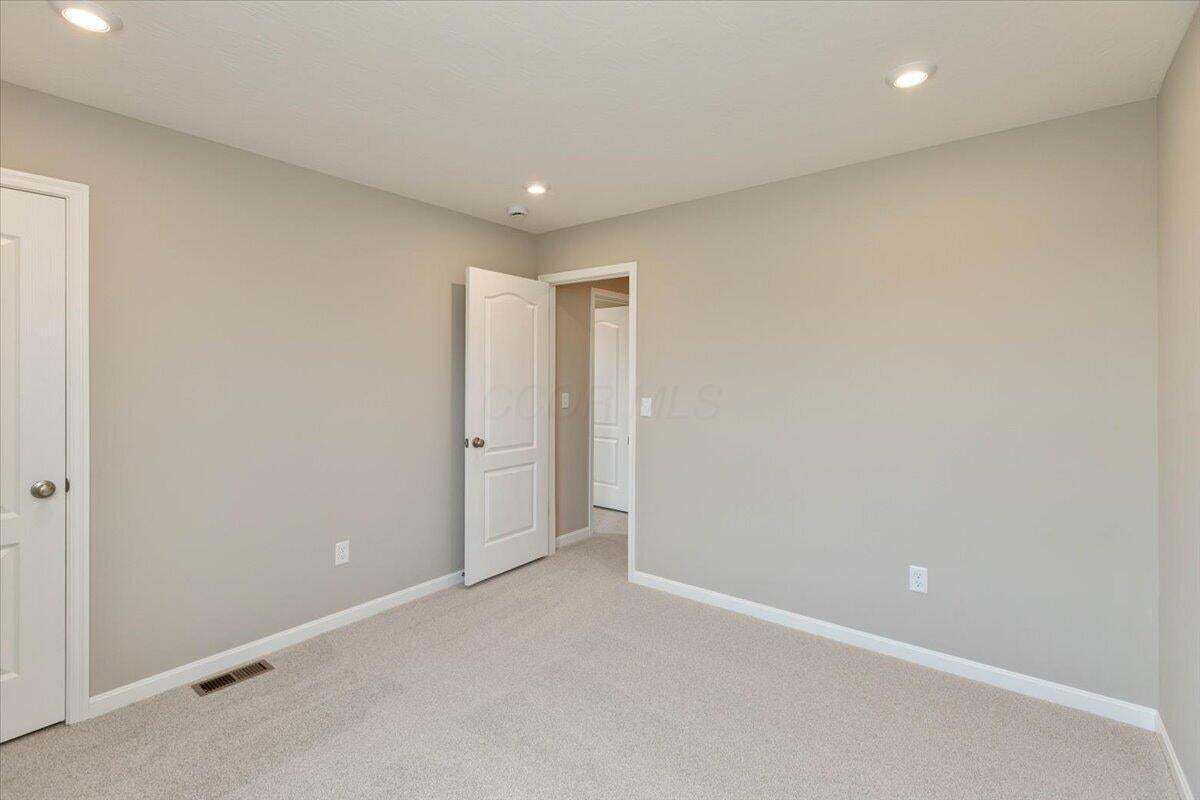 29-Bedroom 3