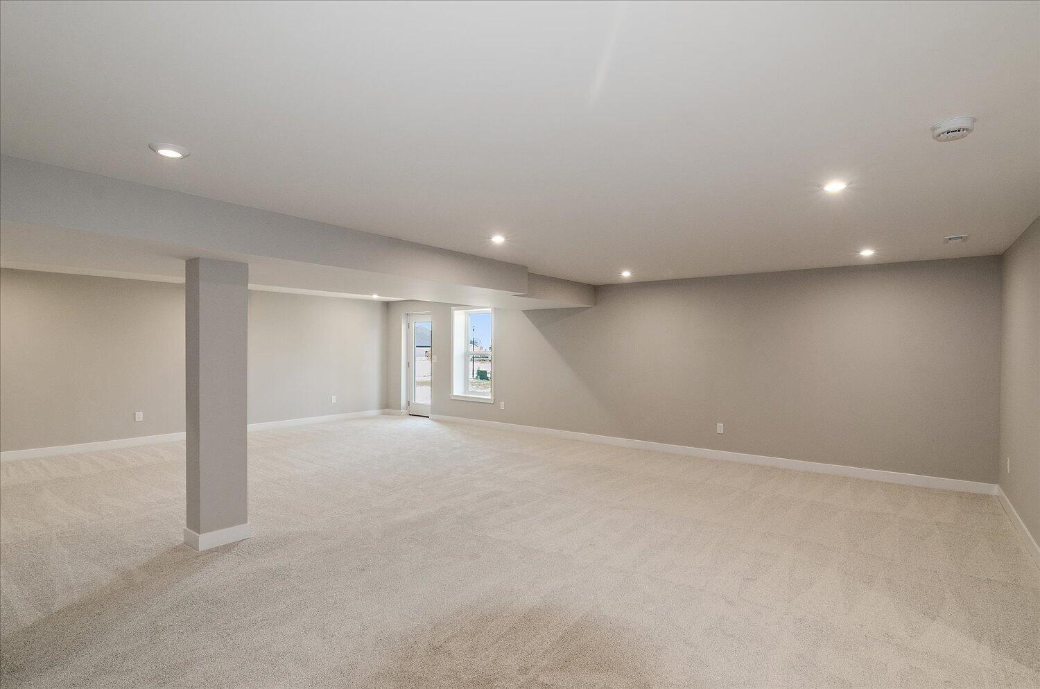 21-Rec Room