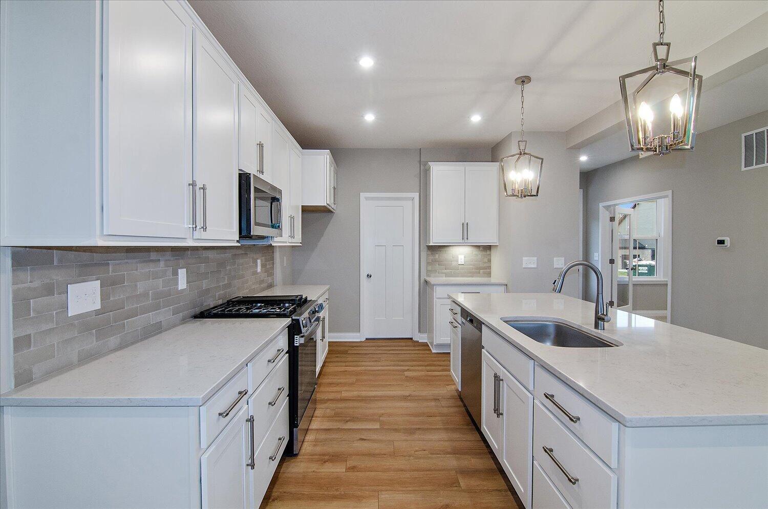 06-Kitchen