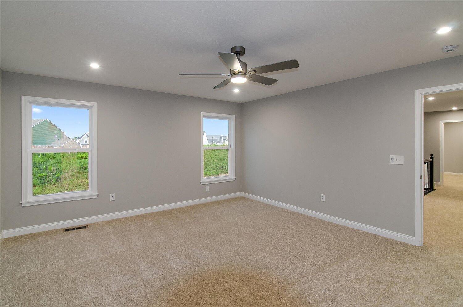 17-Primary Bedroom