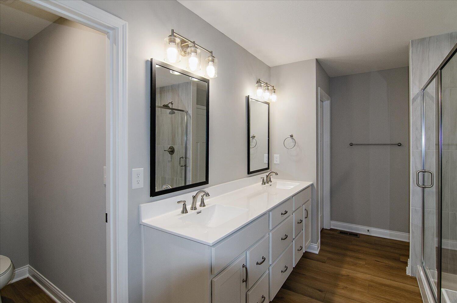23-Primary Bathroom