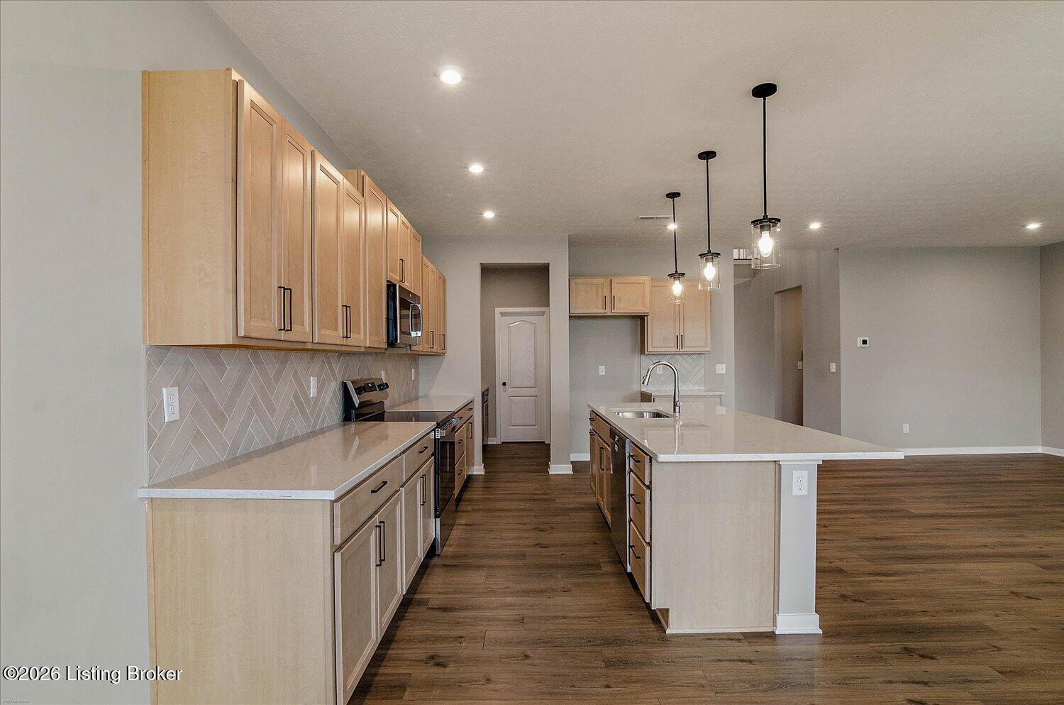 06-Kitchen
