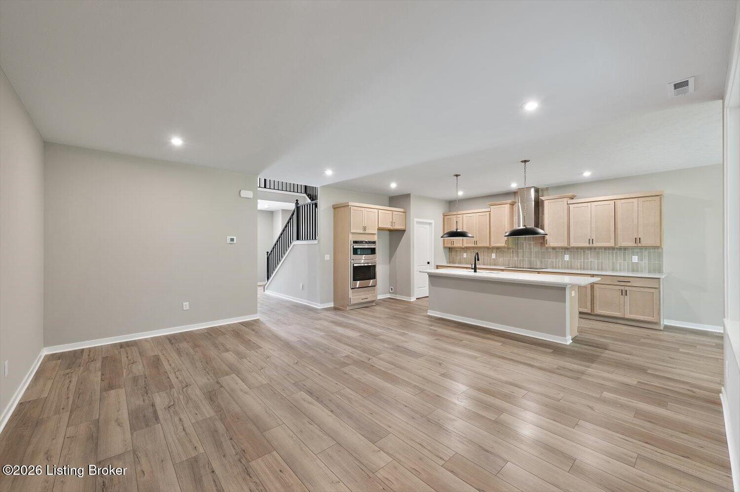 10-Living Room