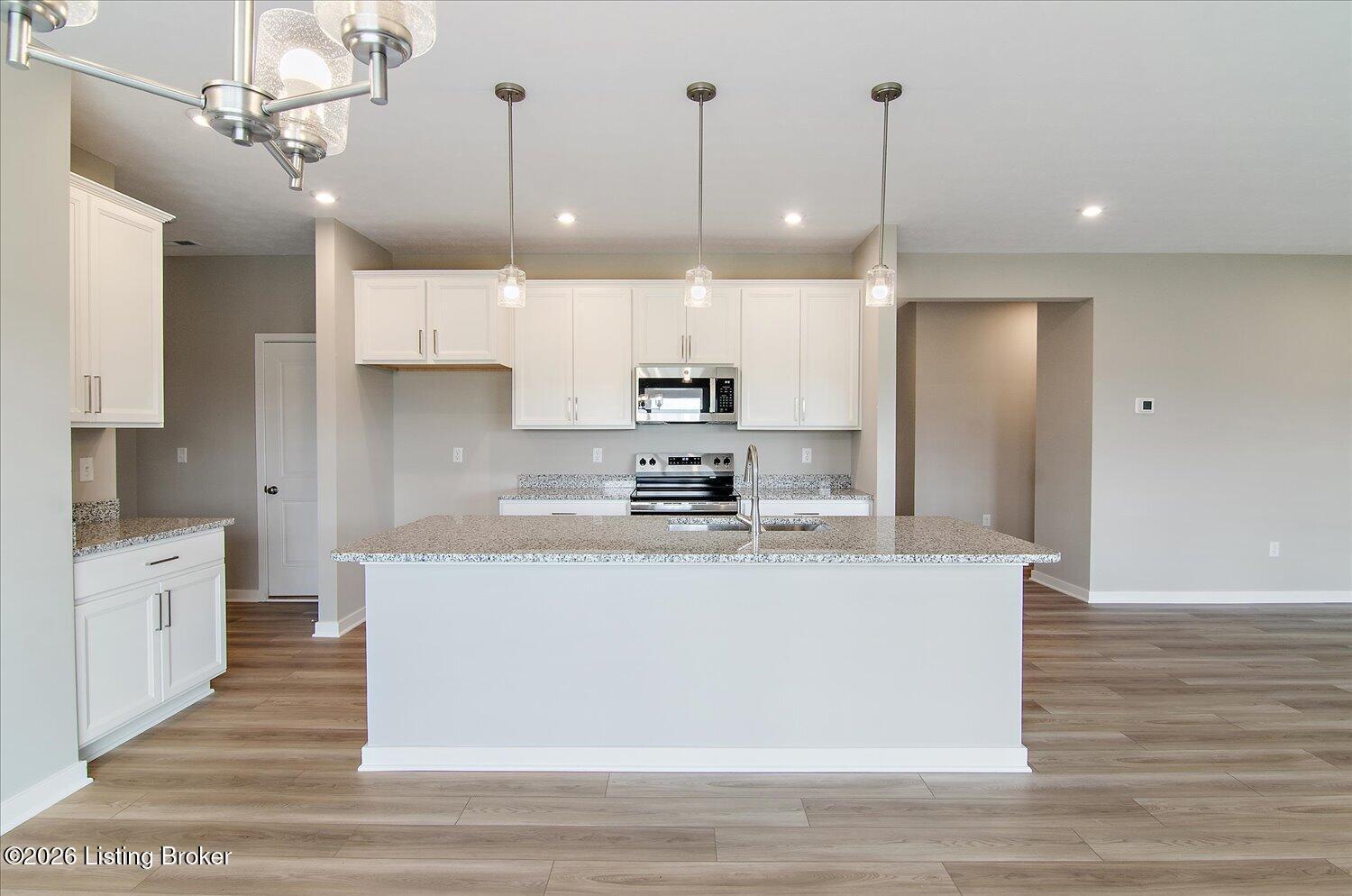 02-Kitchen