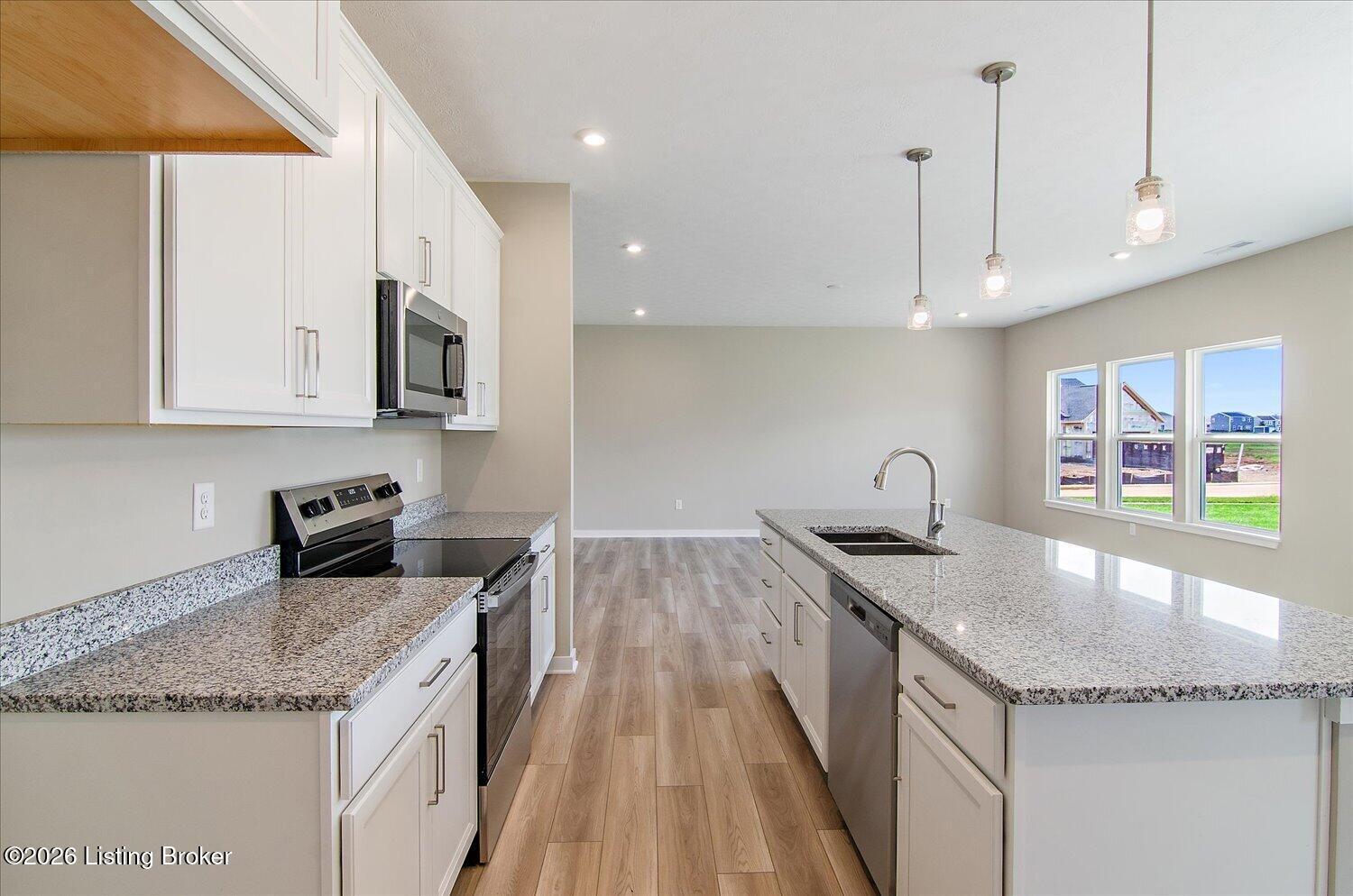 03-Kitchen