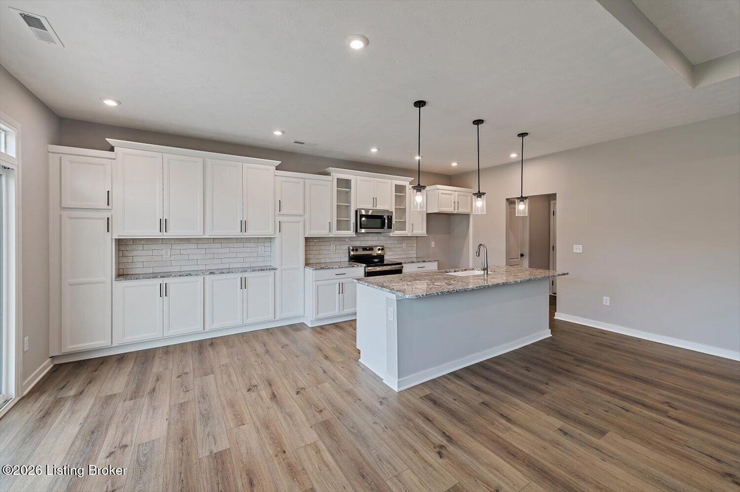 04-Kitchen