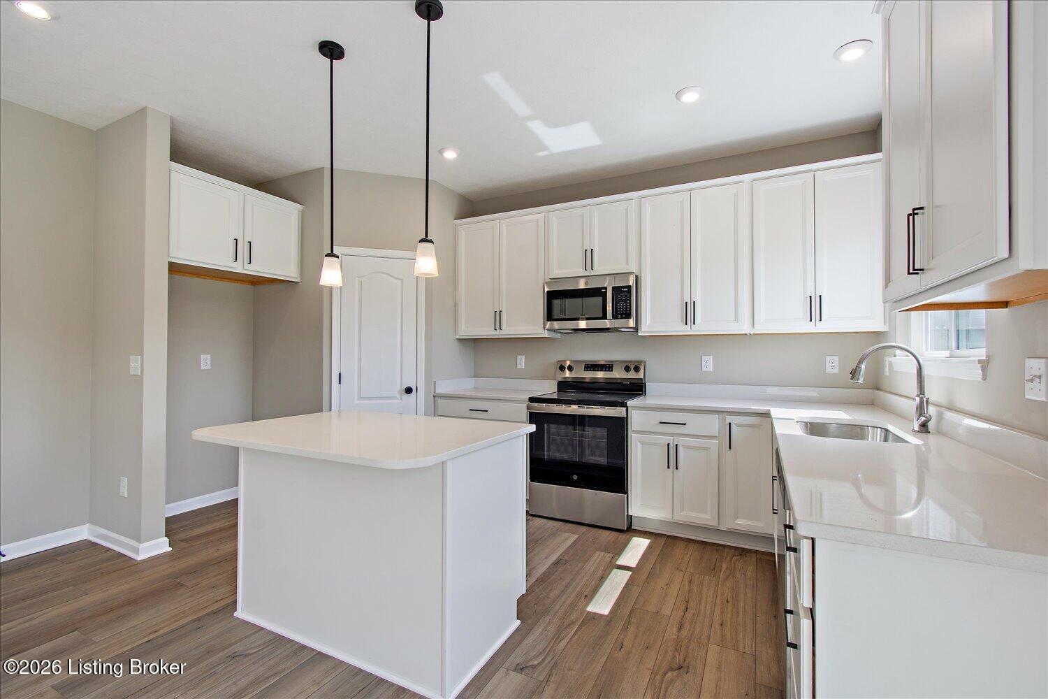 04-Kitchen