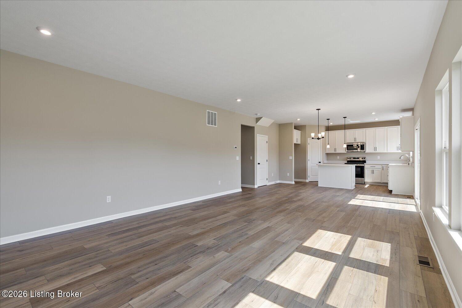 10-Living Room
