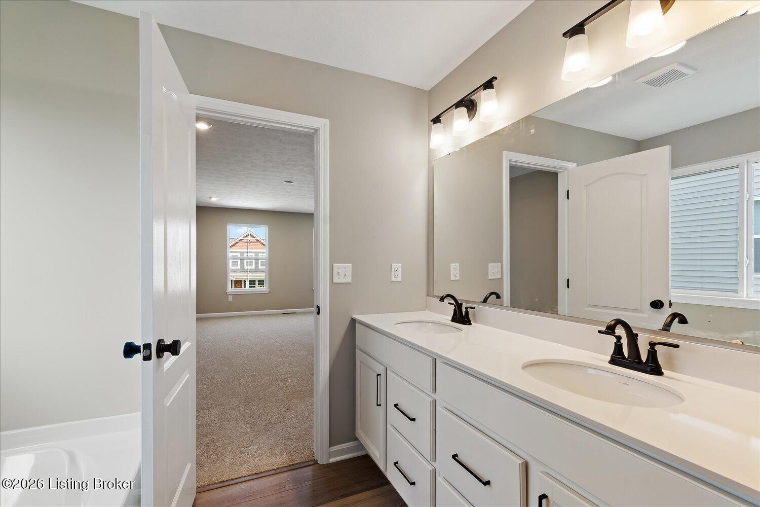 18-Primary Bathroom