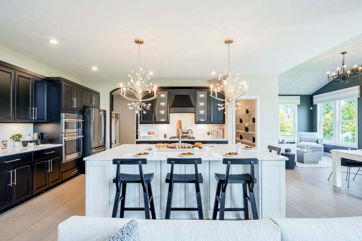 casa en Manors at Avon por Fischer Homes