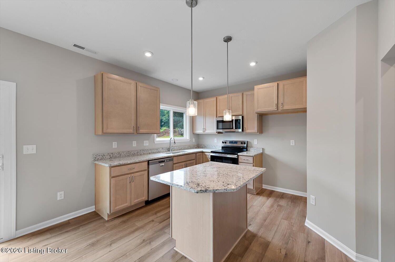 02-Kitchen