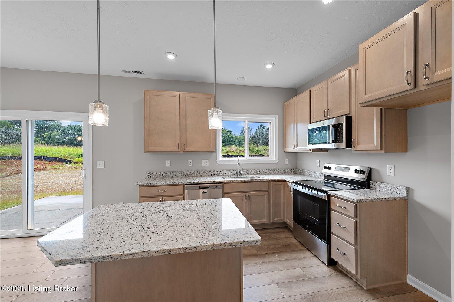 04-Kitchen