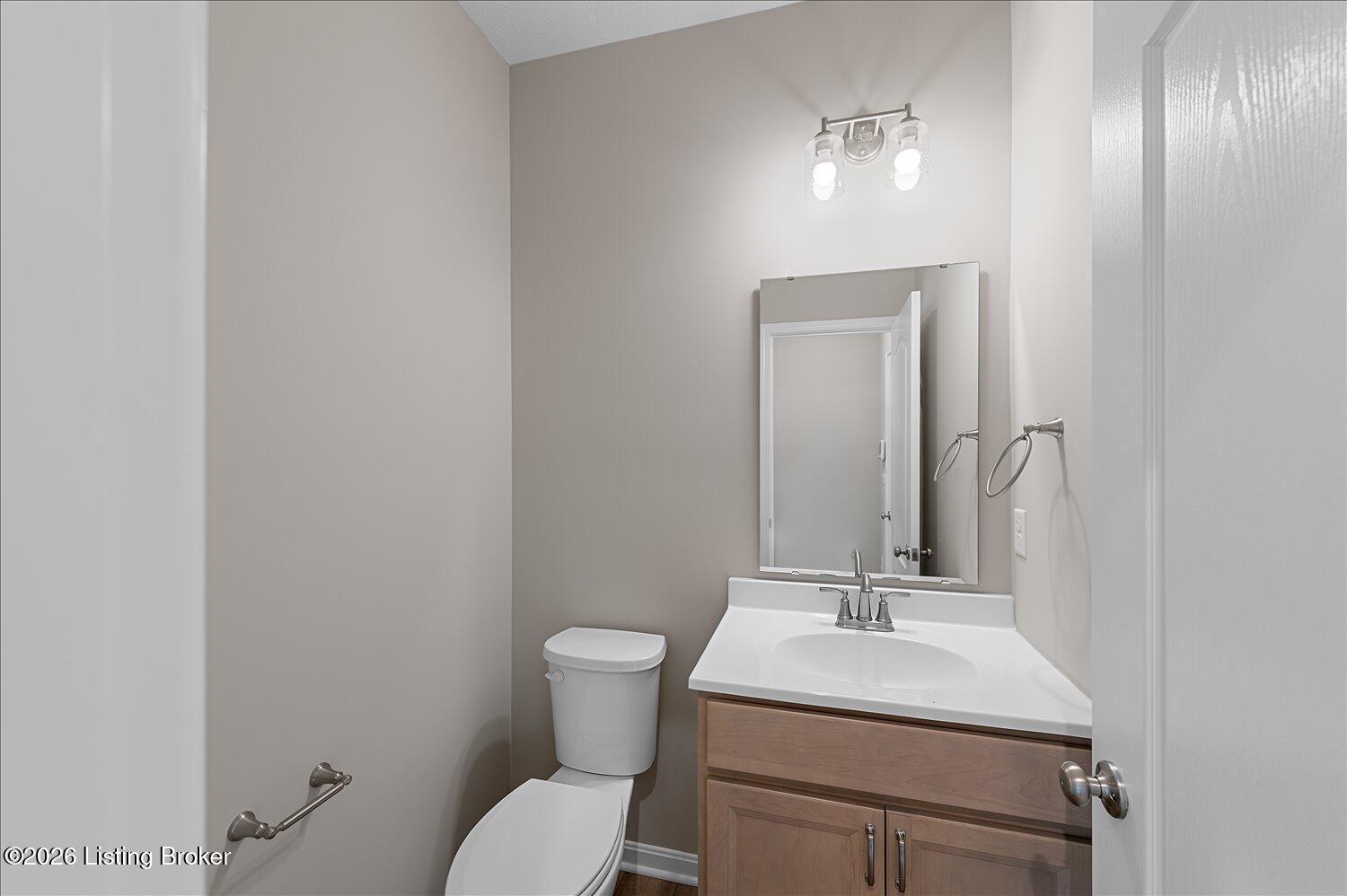 12-Powder Room