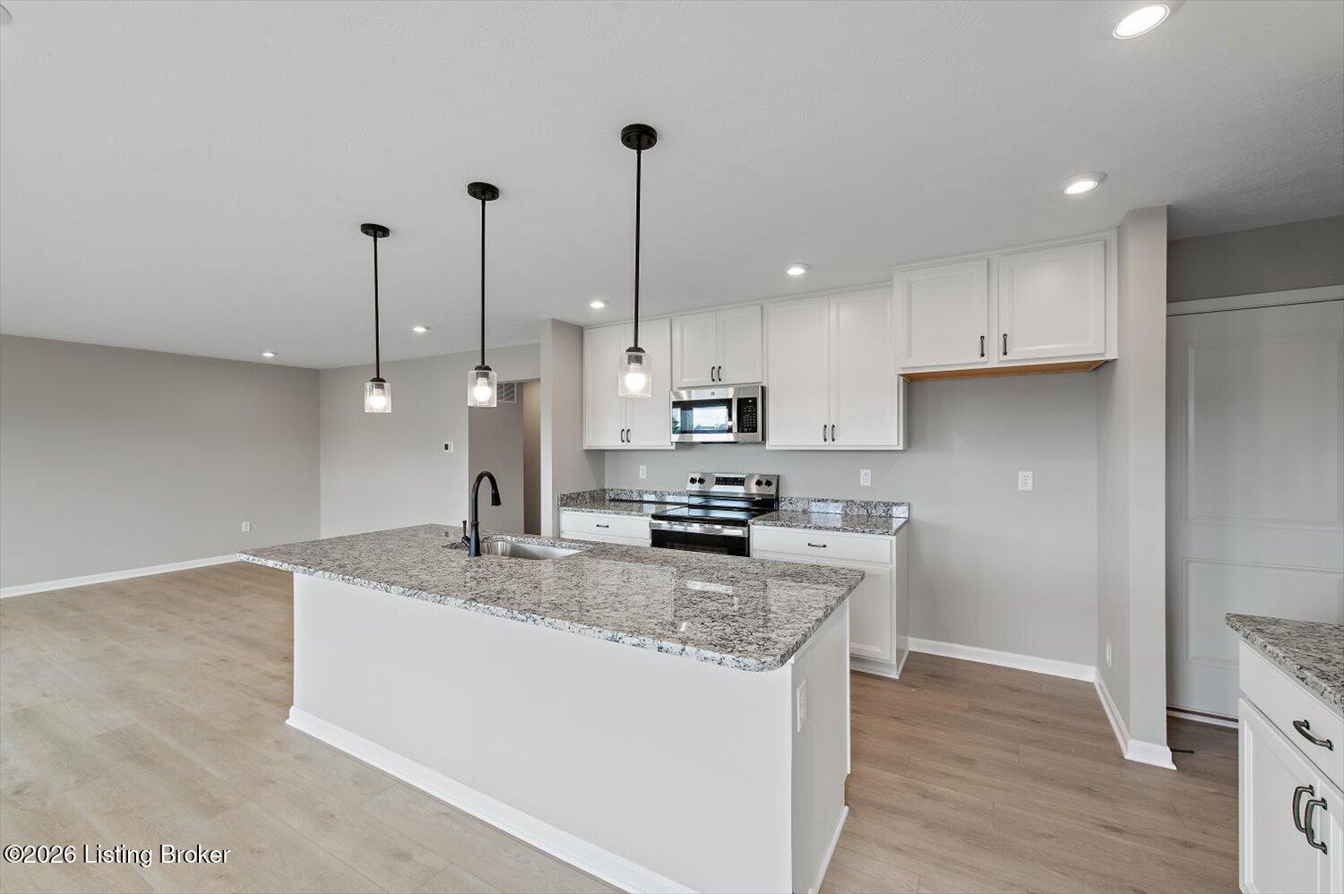 03-Kitchen