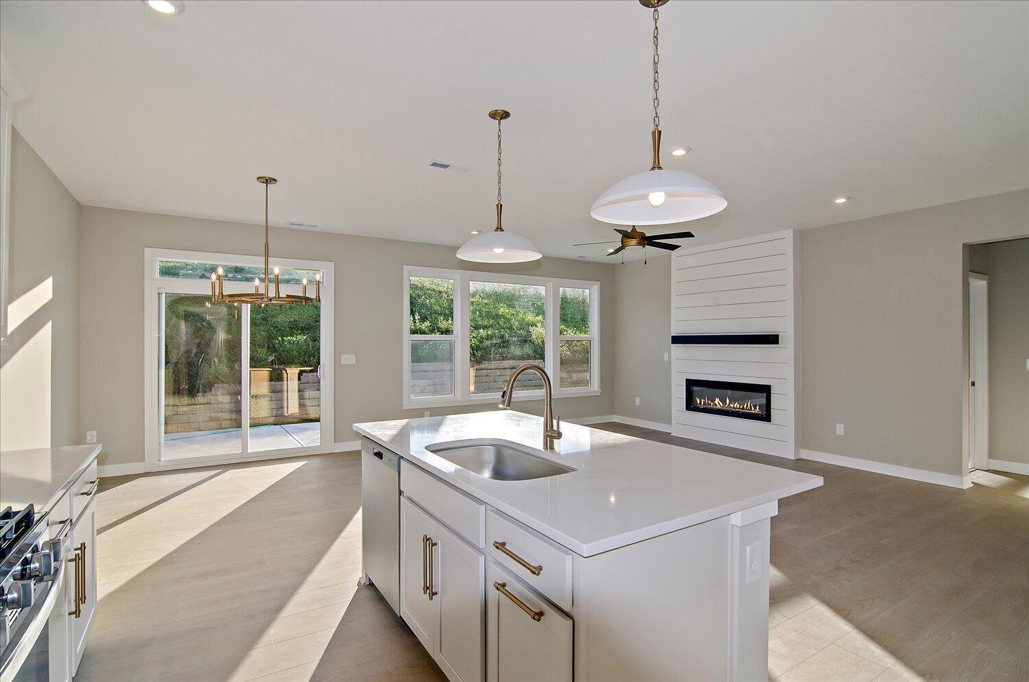 02-Kitchen