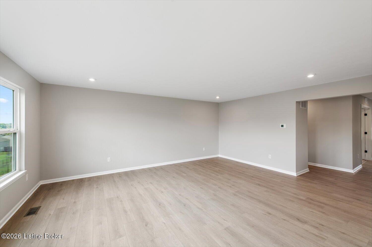 09-Living Room