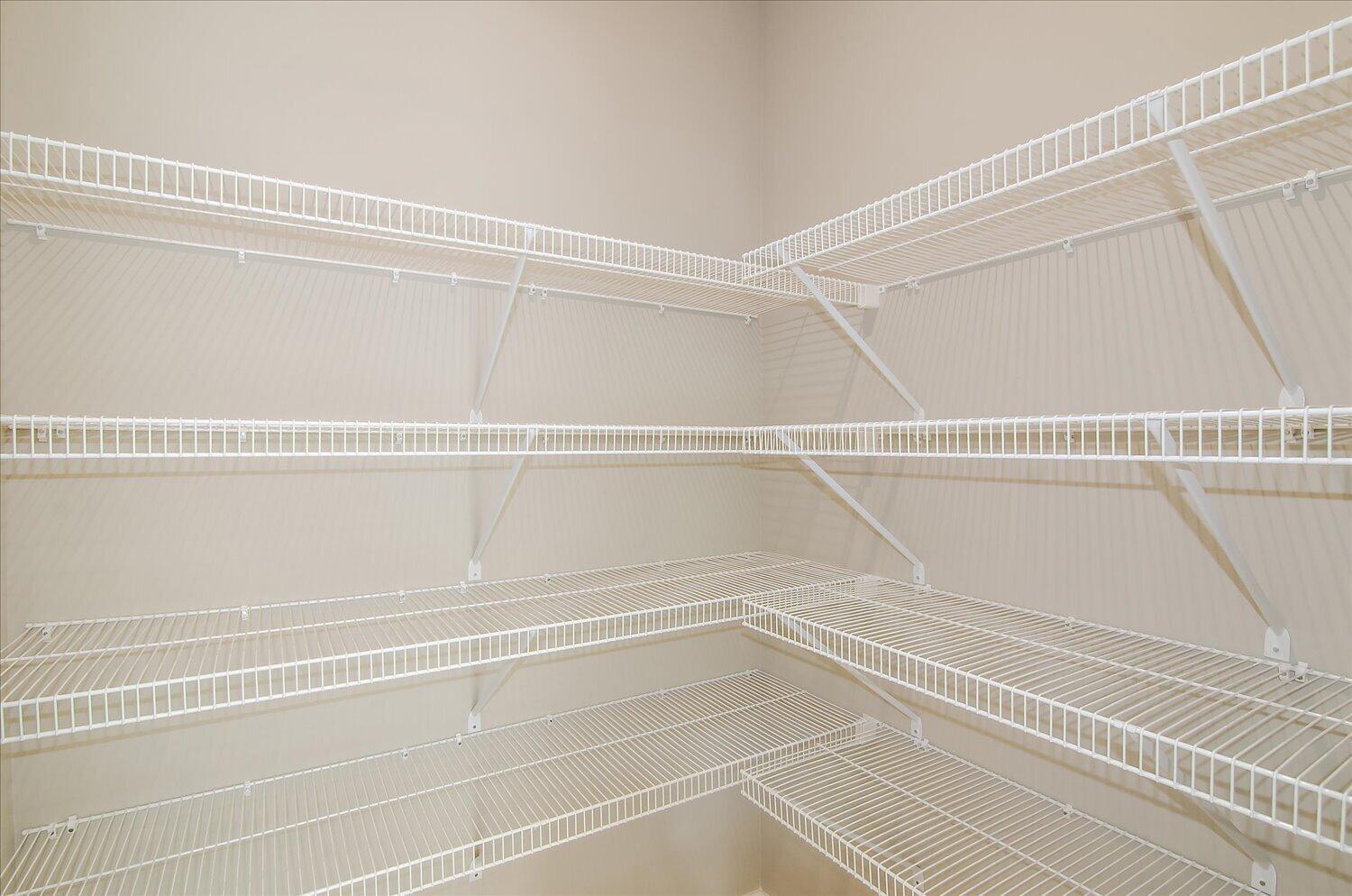 06-Pantry