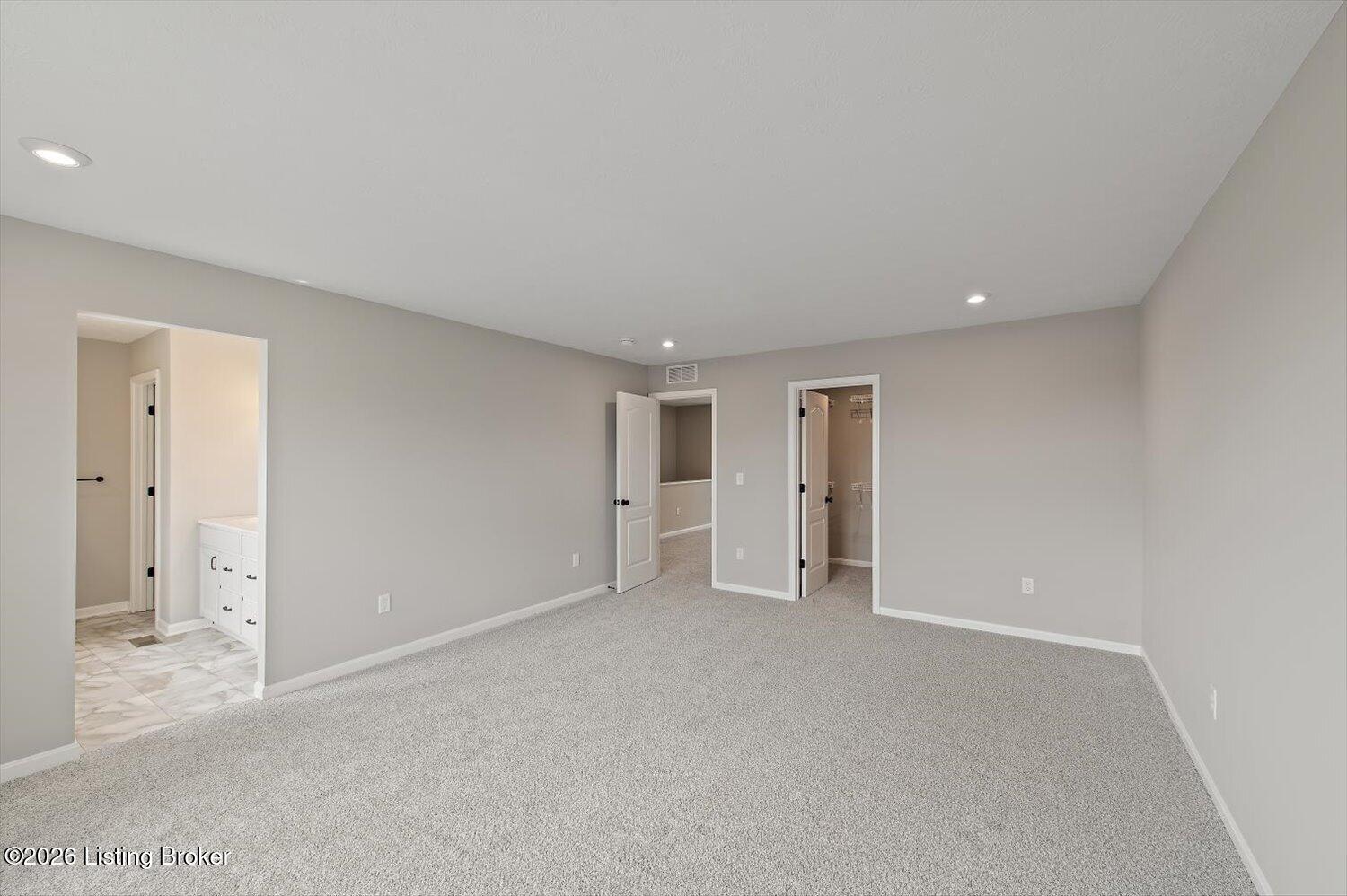 20-Primary Bedroom