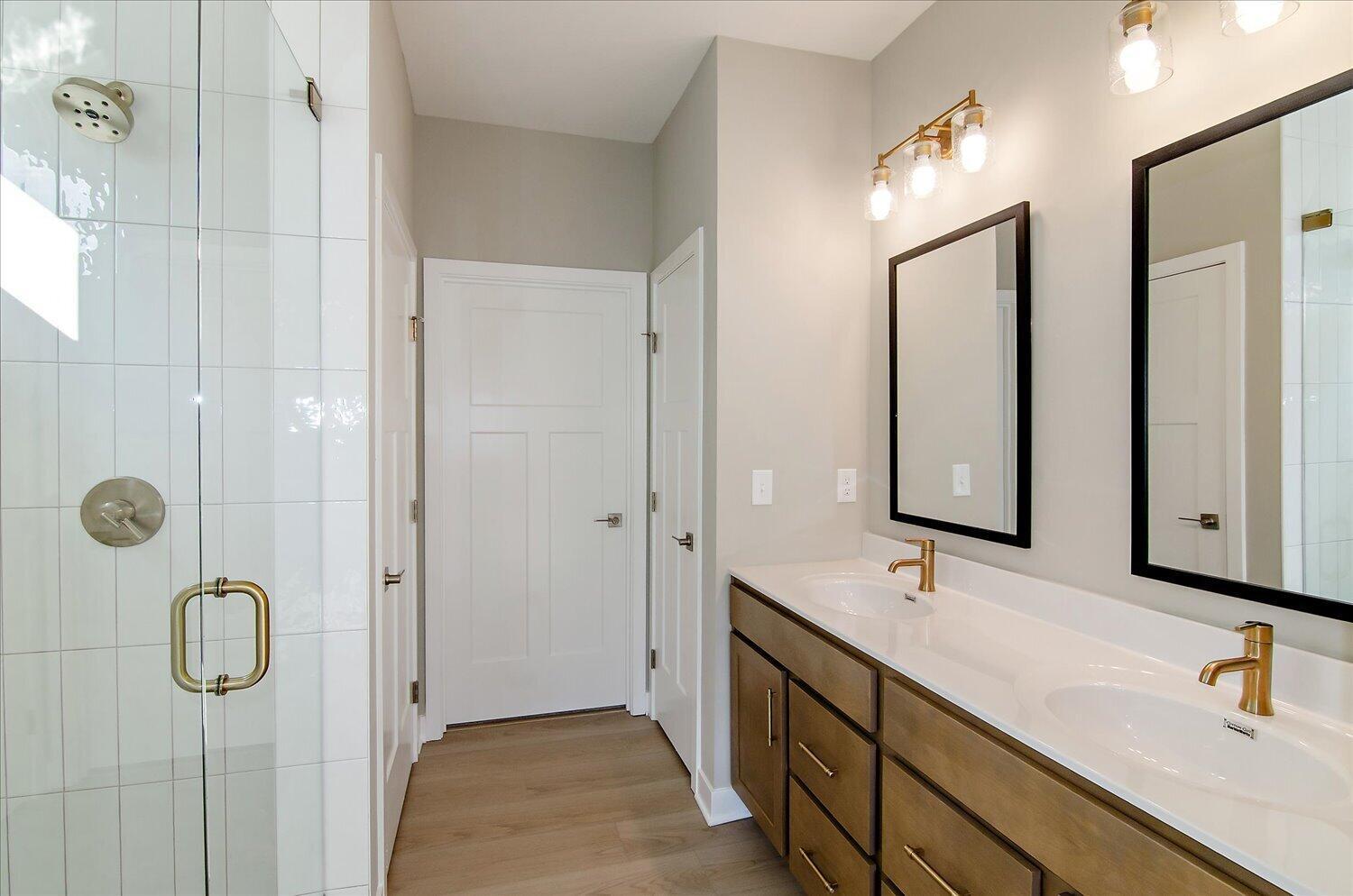 18-Primary Bathroom