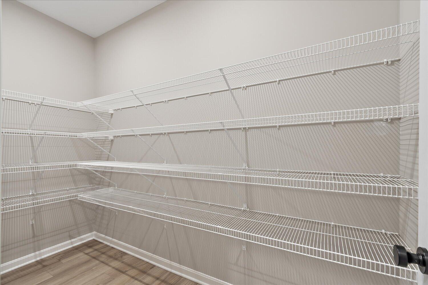 06-Pantry