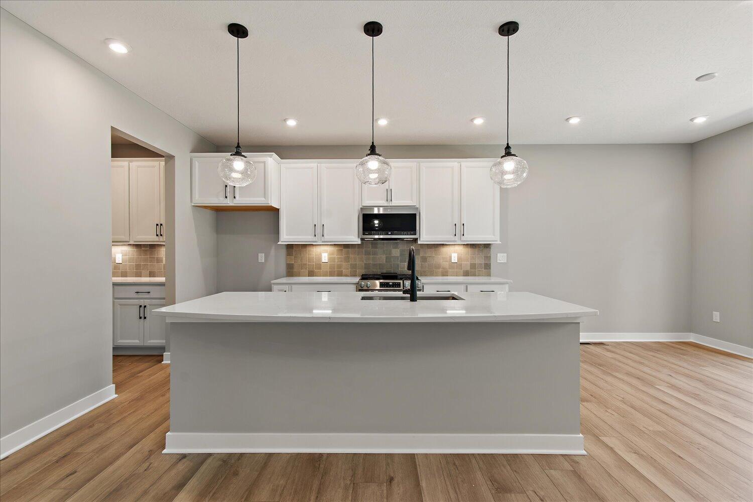 03-Kitchen