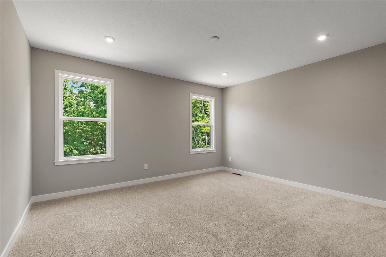 14-Primary Bedroom