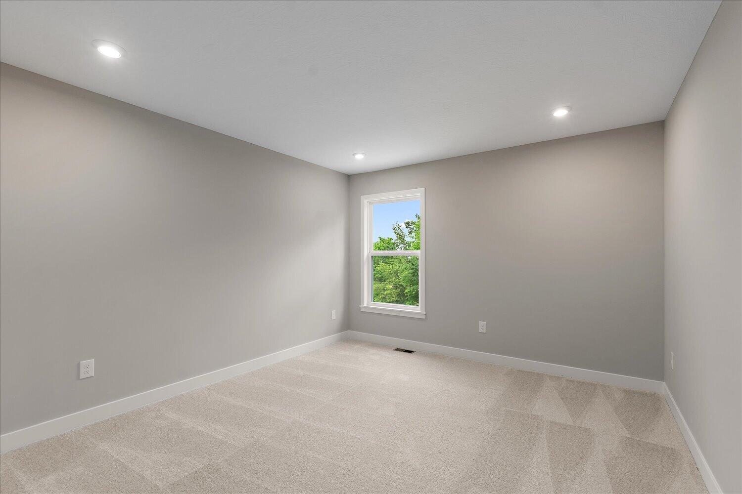 24-Bedroom 4