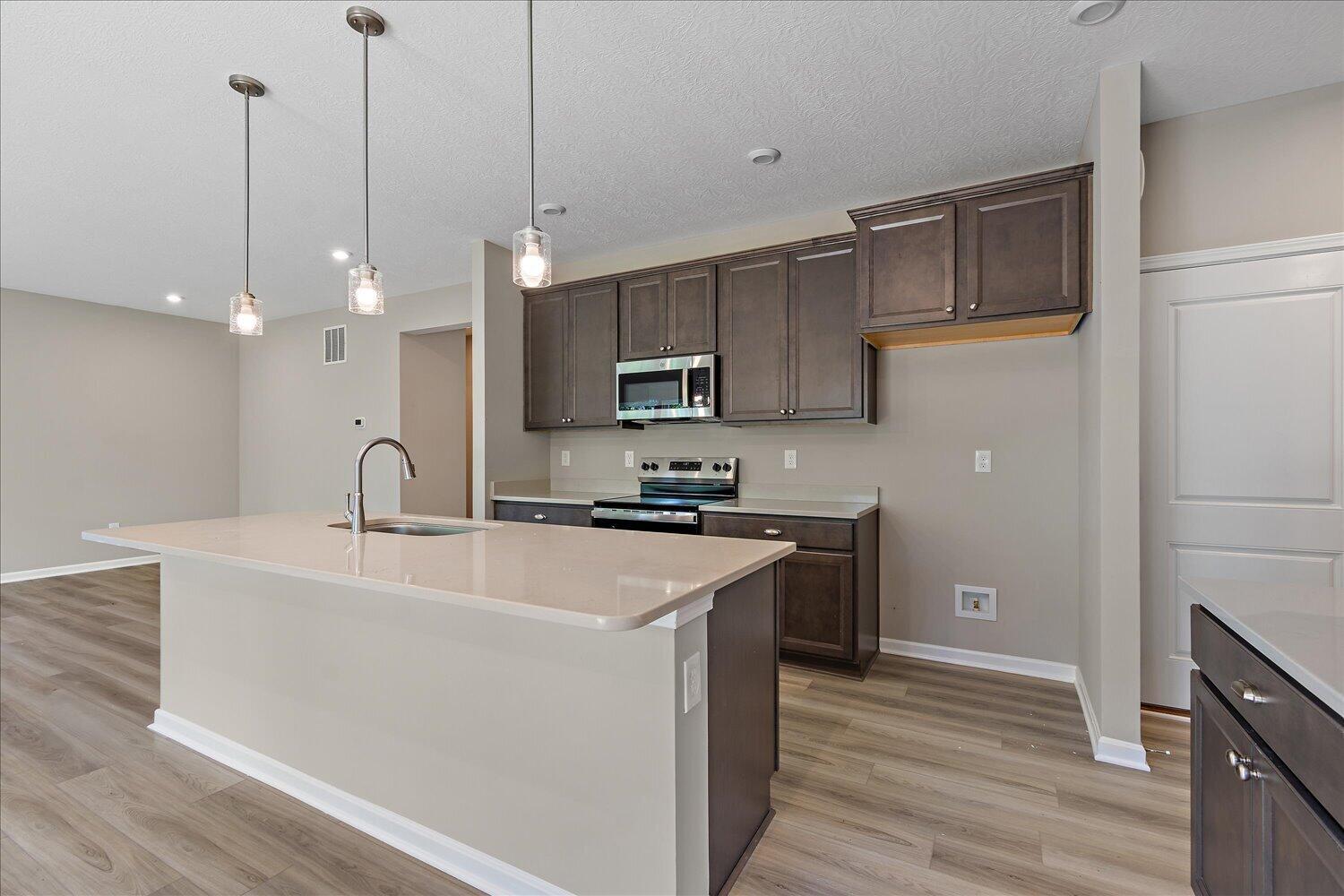 04-Kitchen