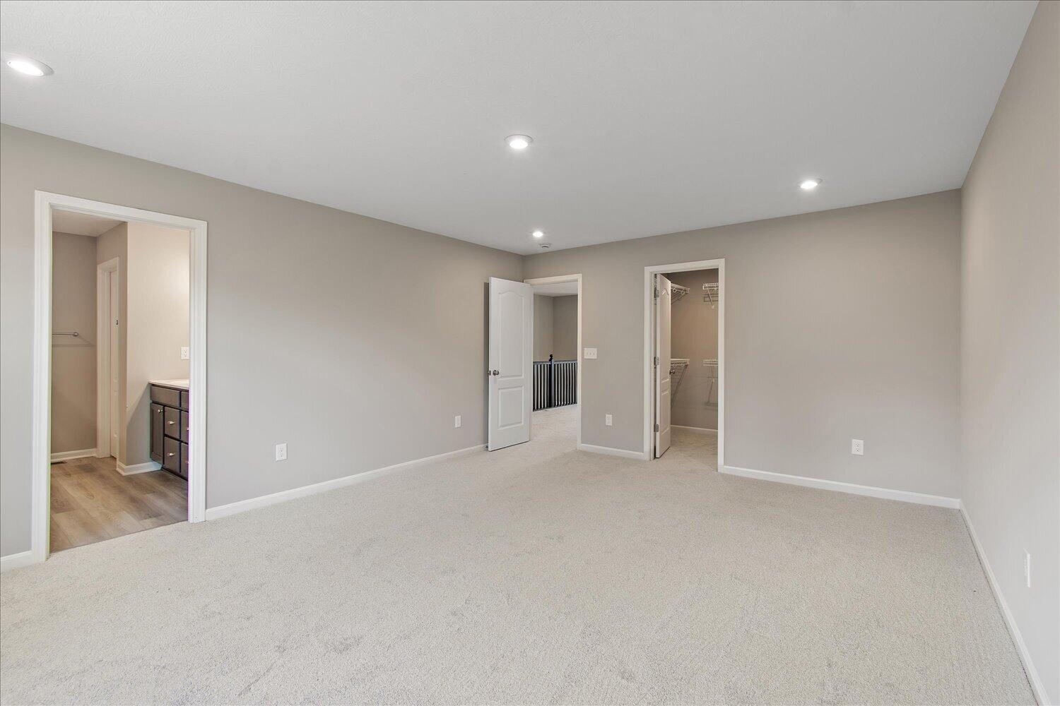 17-Primary Bedroom