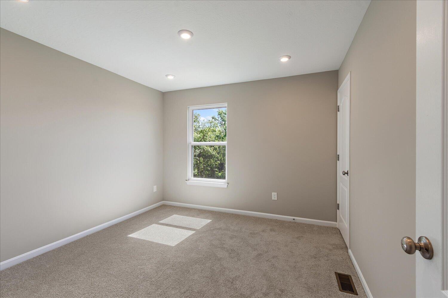 24-Bedroom 3