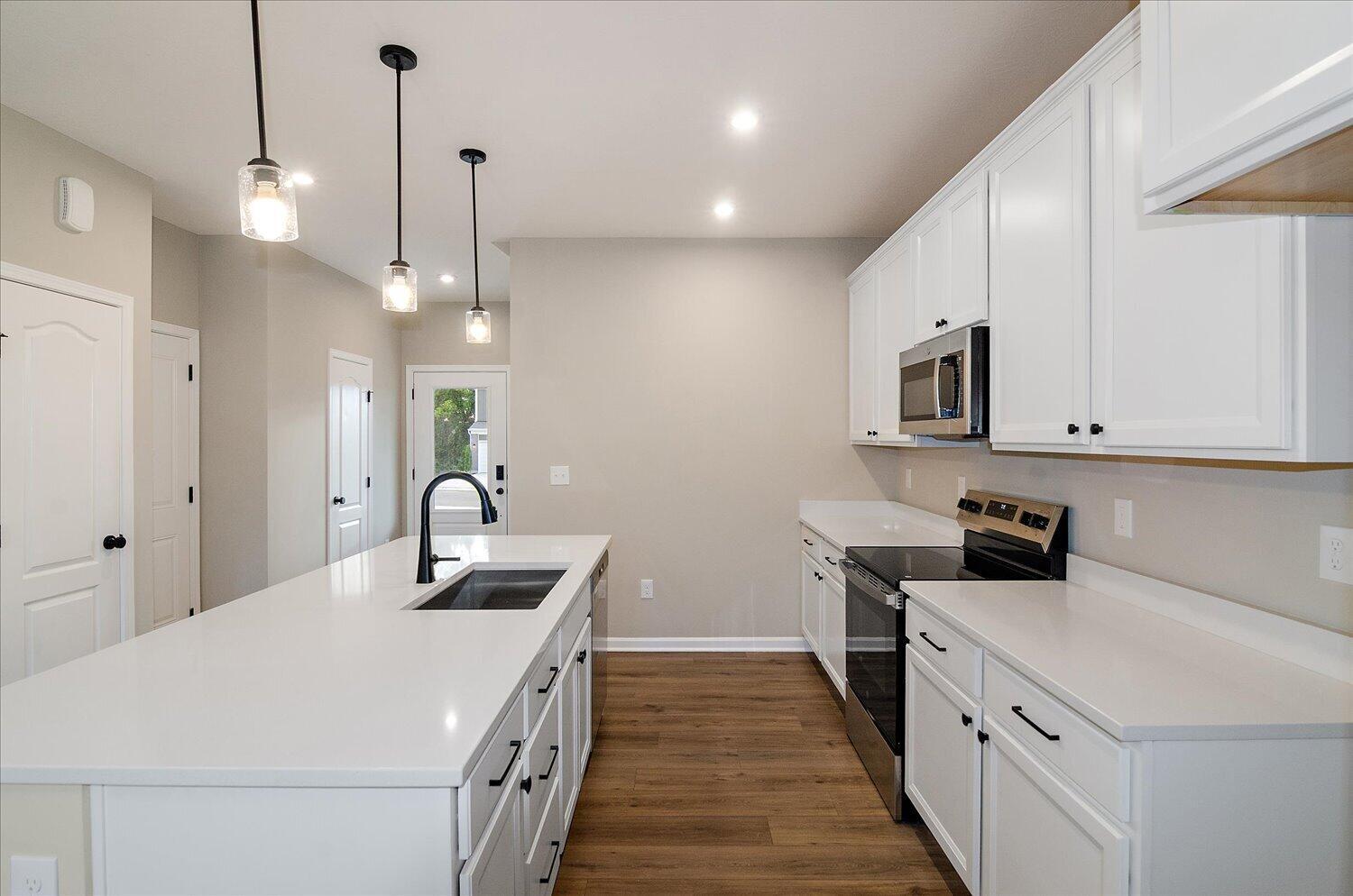 04-Kitchen