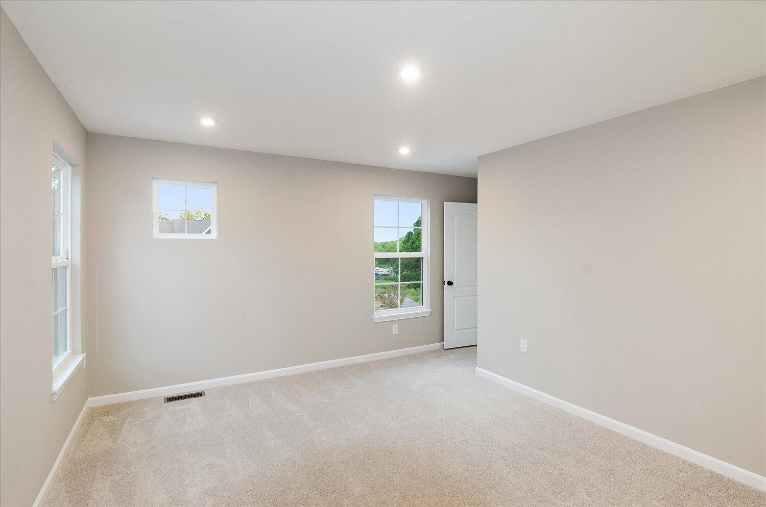 16-Primary Bedroom