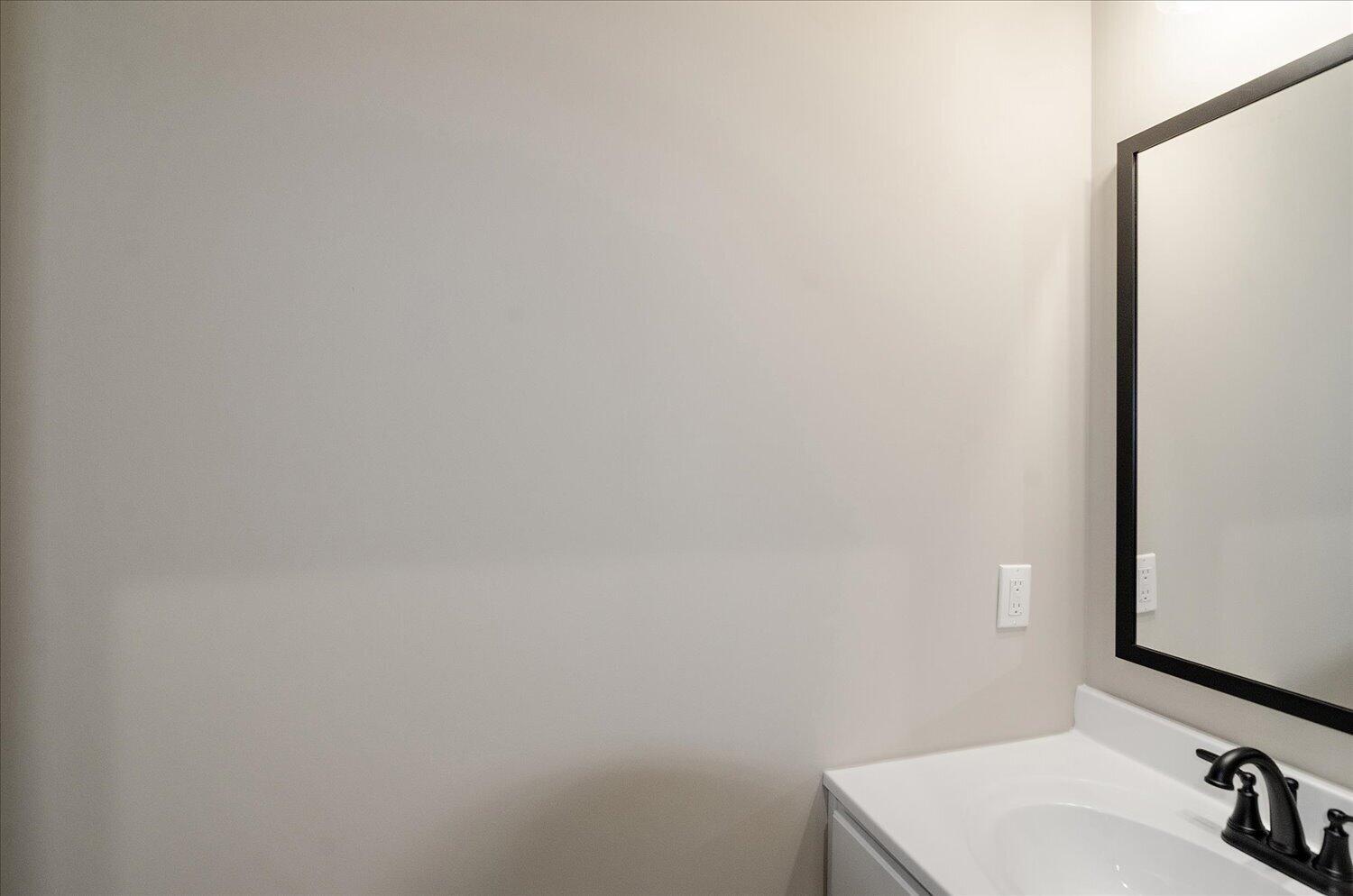 23-Powder Room