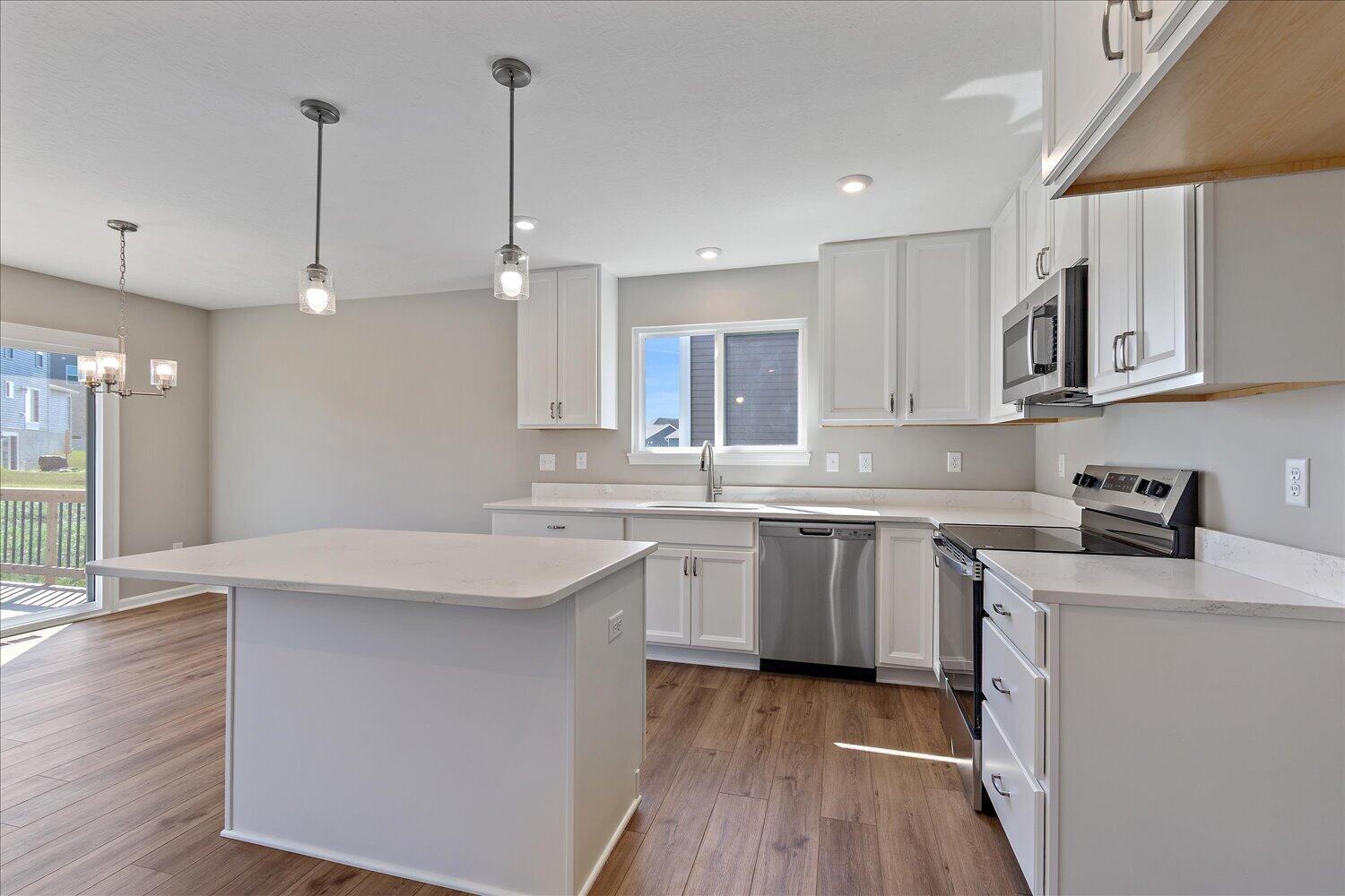 02-Kitchen