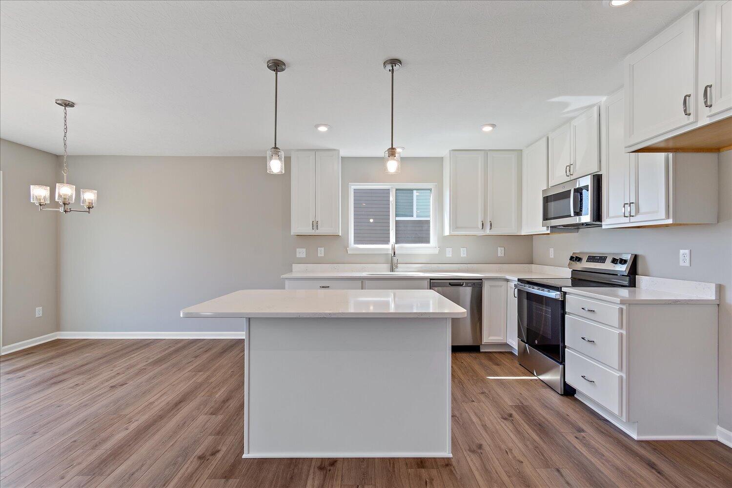 03-Kitchen