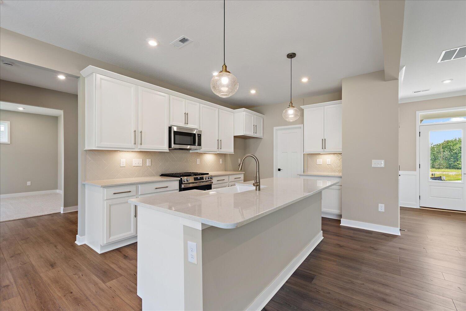 02-Kitchen
