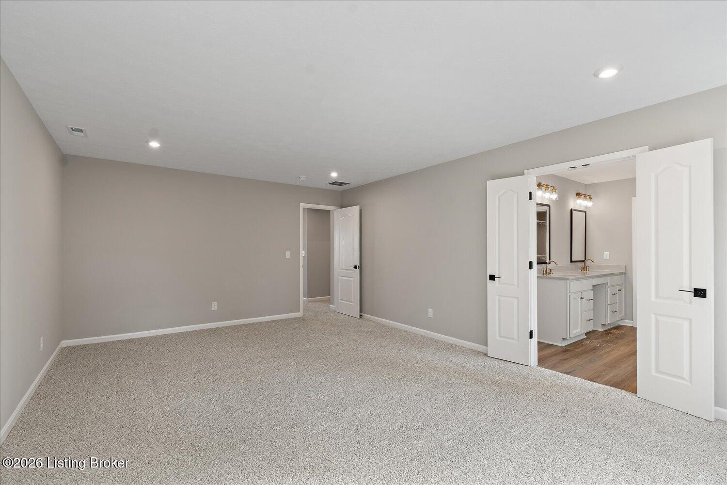 17-Primary Bedroom