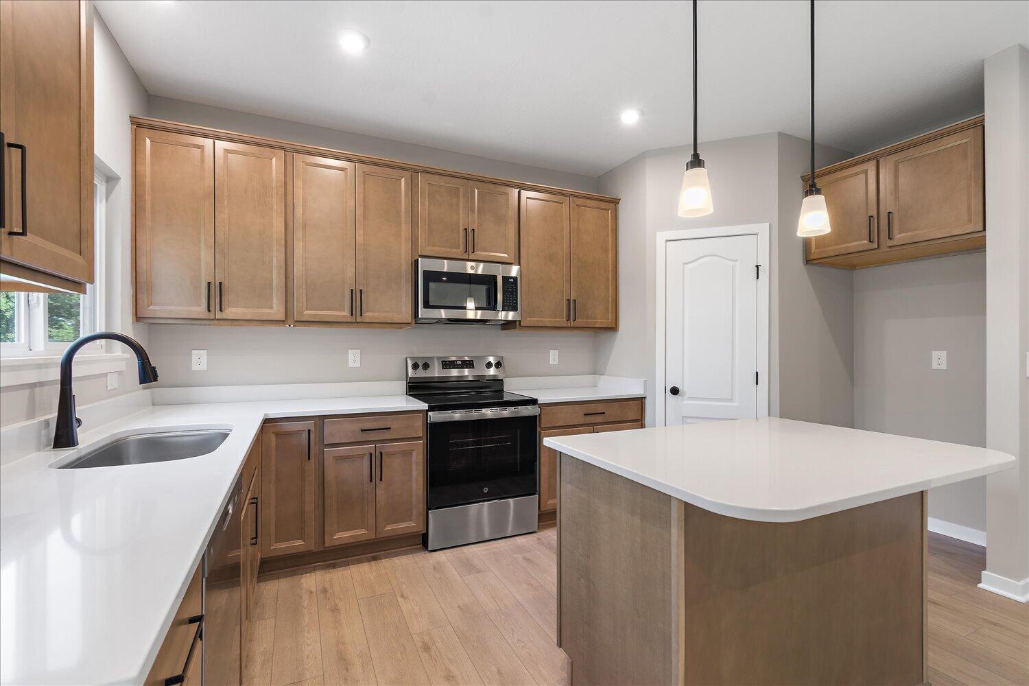 04-Kitchen