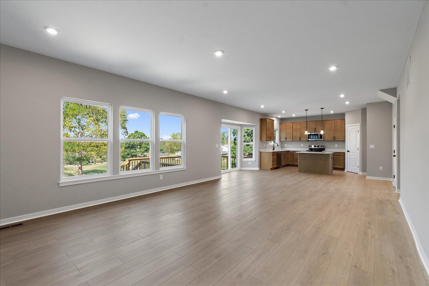 09-Living Room