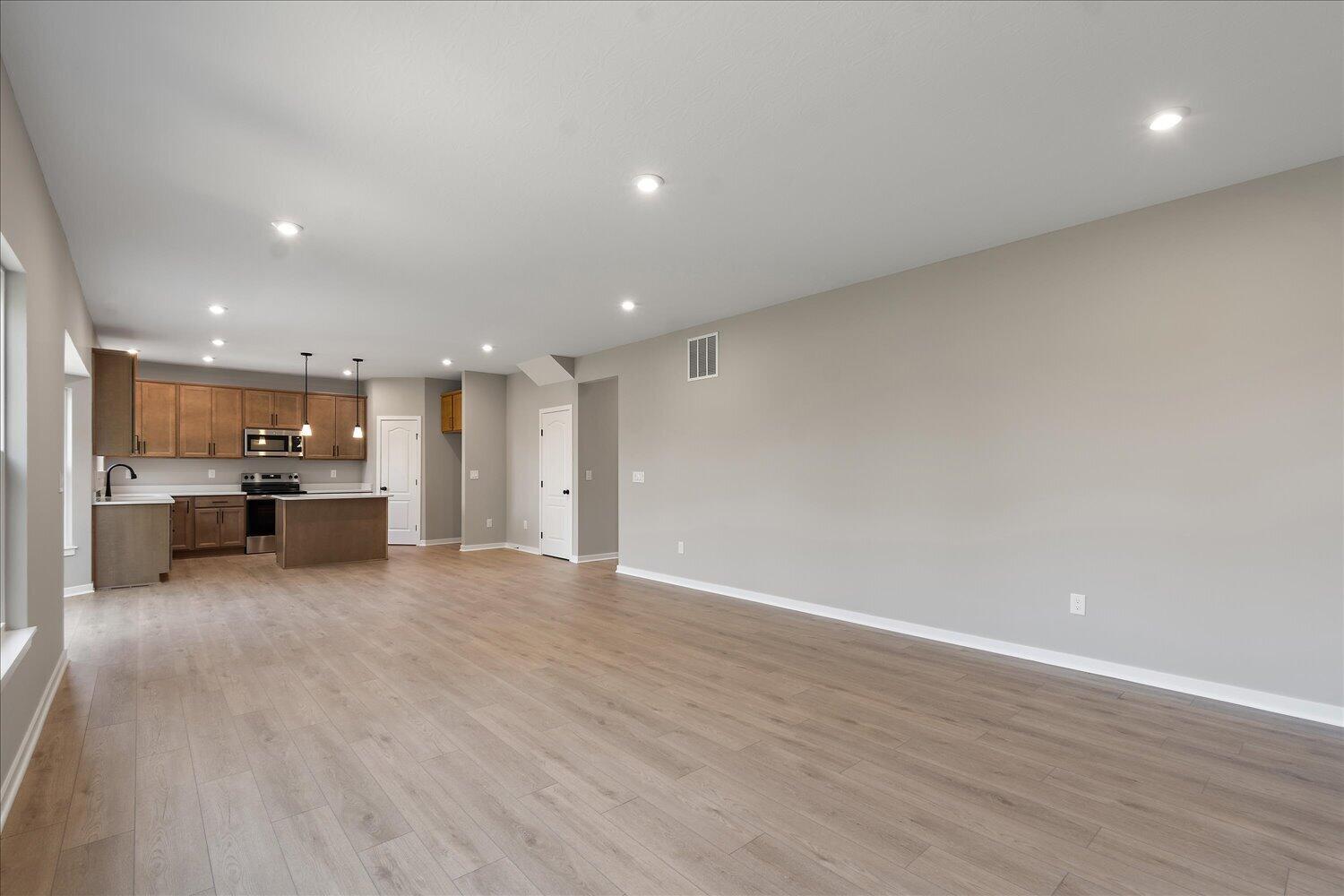 10-Living Room