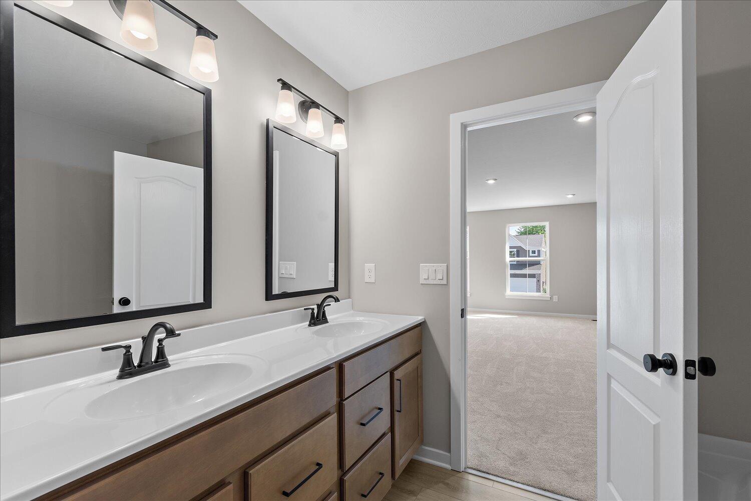 18-Primary Bathroom