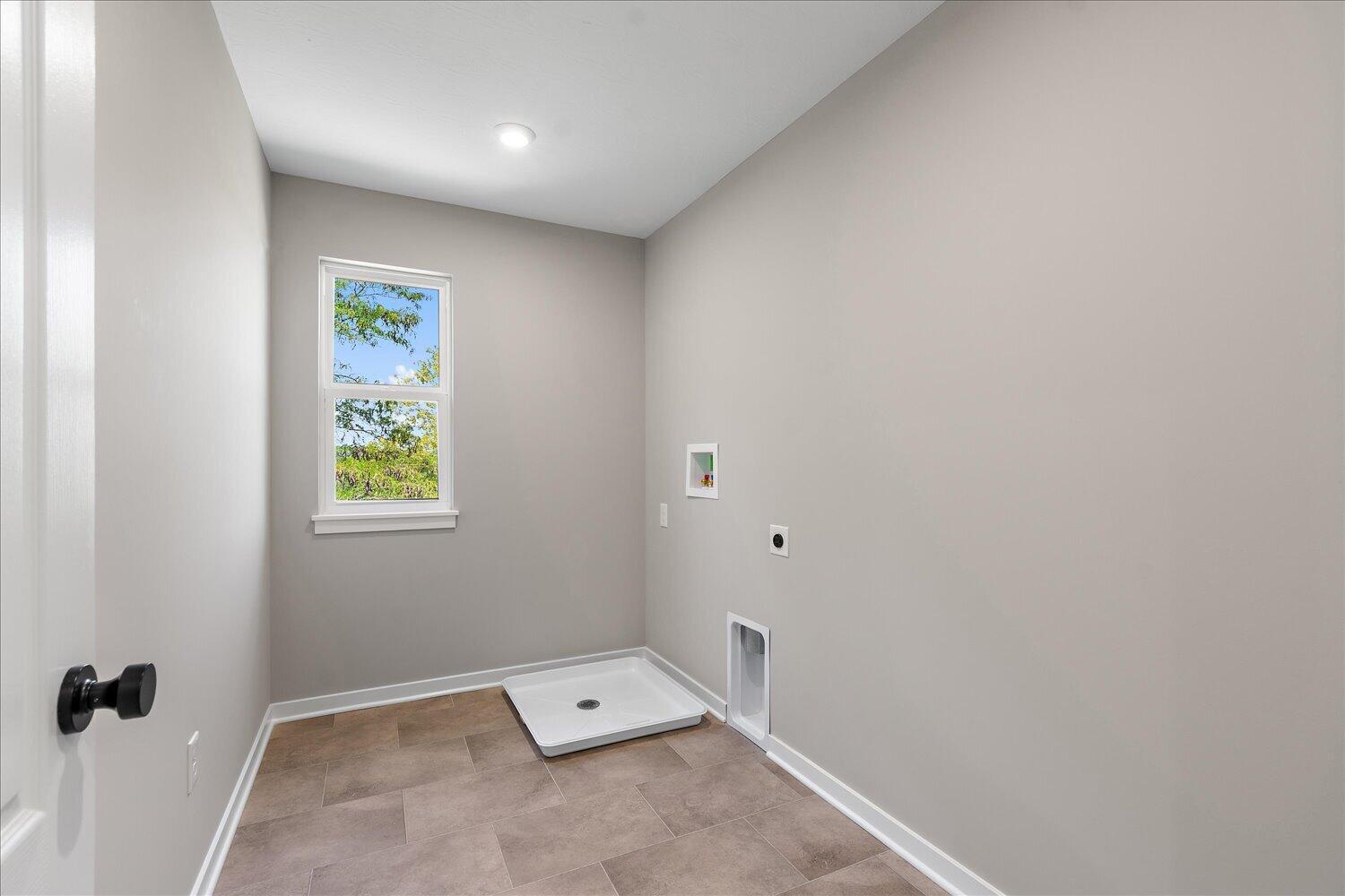 26-Laundry Room