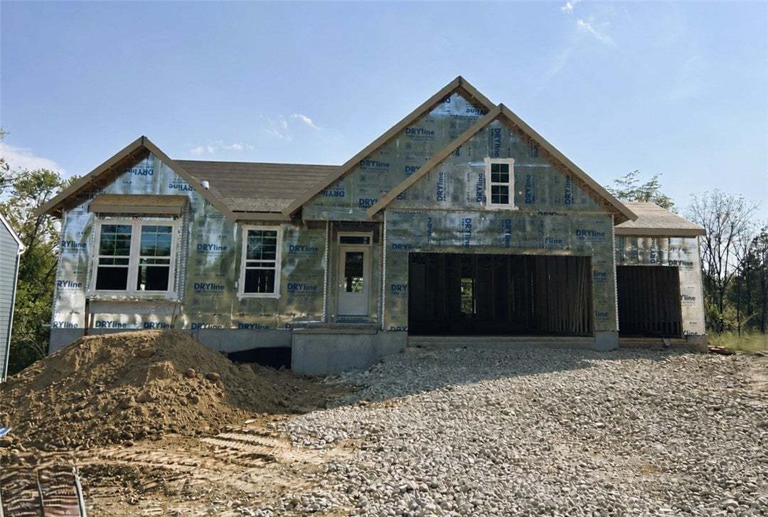 149 Farmstead Blvd (Calvin)