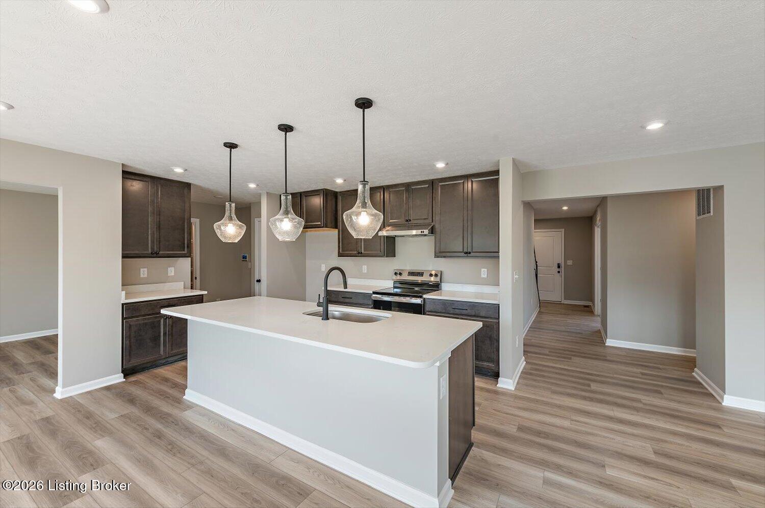 08-Kitchen