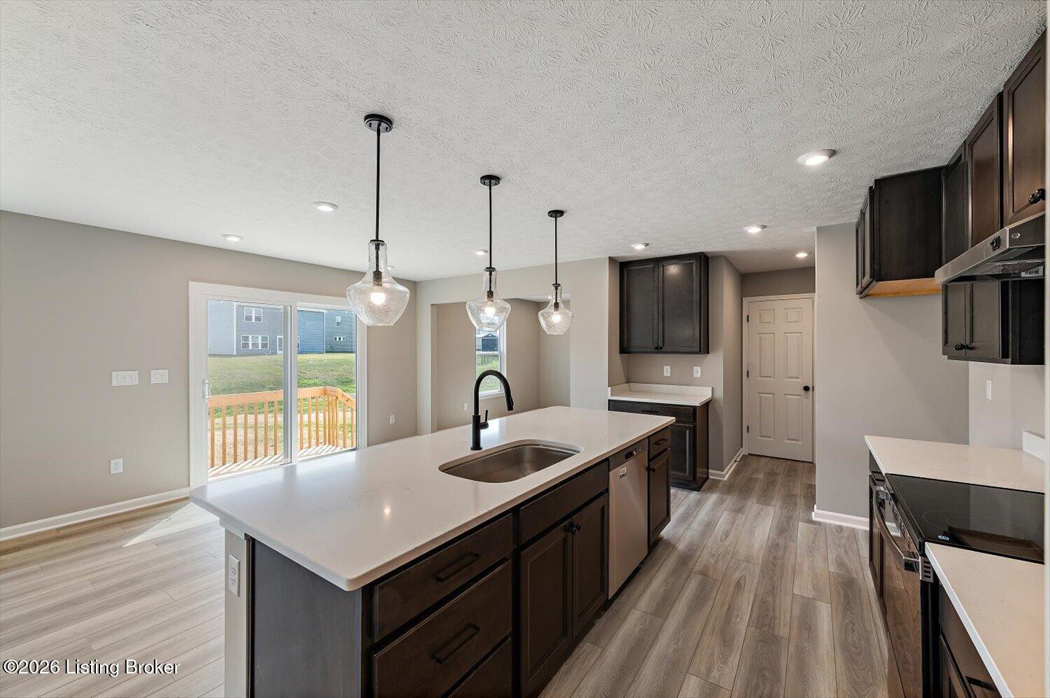 13-Kitchen