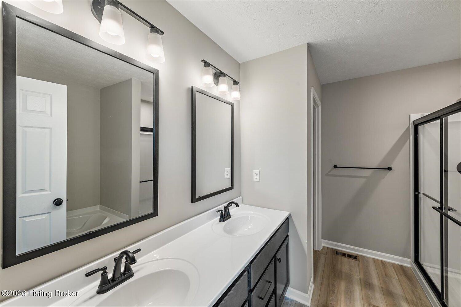 19-Primary Bathroom